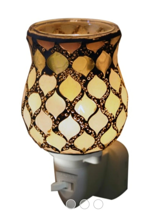 Pearl Moroccan Plug In